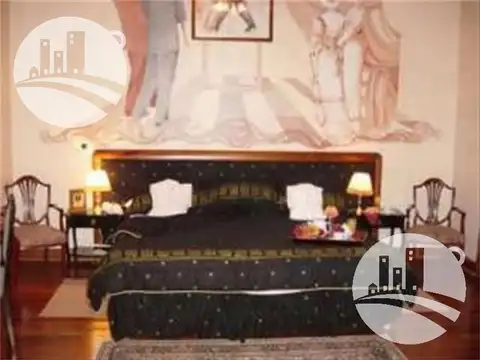 Hotel en Venta 99 años