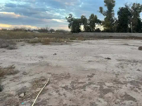 Casanova Bermejo, Guaymallén 3800