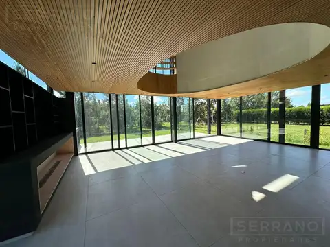 PAU. Casa en Venta 3/4 dorm. Escritorio y oficina. Barrio Castaños, Nordelta, Tigre.