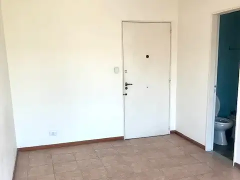 La Pampa 2400, Piso 13