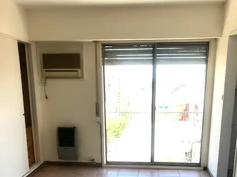 Excelente 1  ambiente  vista panorámica metros de cabildo Subte Metrobús cocina y lav.