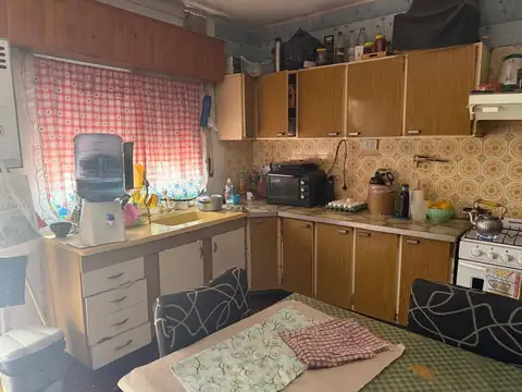 Venta | Casa | 2 Dormitorios | Cochera | Granadero Baigorria | Barrio Los Robles