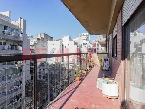 VENTA DEPTO 4 AMBIENTES CON DEPENDENCIA Y BALCON