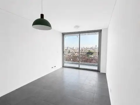 VENTA 3 AMBIENTES + COCHERA Y BALCON - VILLA URQUIZA