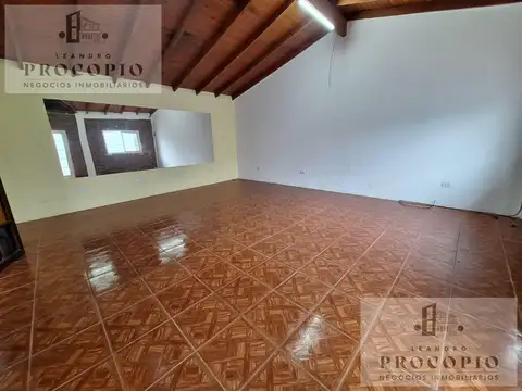 Depto Tipo Casa en Alquiler en Merlo, $ 500.000