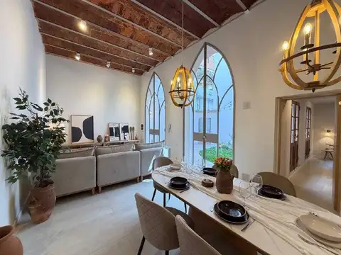 Casa 6 ambientes con 2 baños