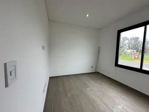 Sg Casa Venta C/pileta Barrio Pilar Del Este 100