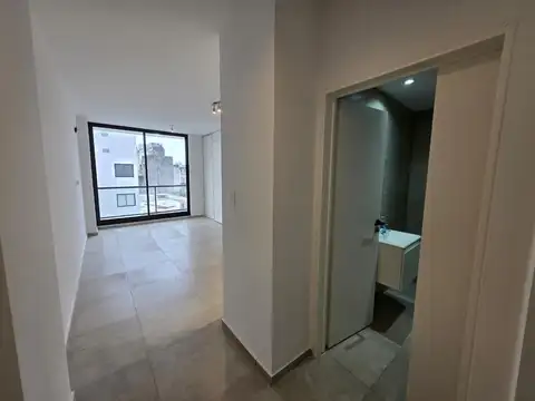 Departamento en Alquiler en Balvanera, $ 630.000