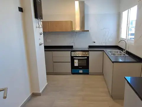 Departamento 4 ambientes con 2 baños