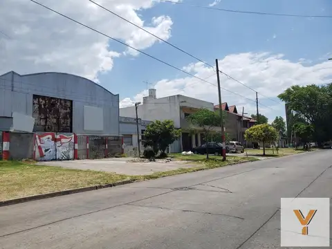 Depósitos en venta - 2 Oficinas - 1030Mts2 - Tolosa [FINANCIADO]