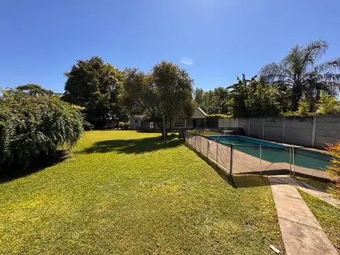 Casa en Venta con 1 cochera