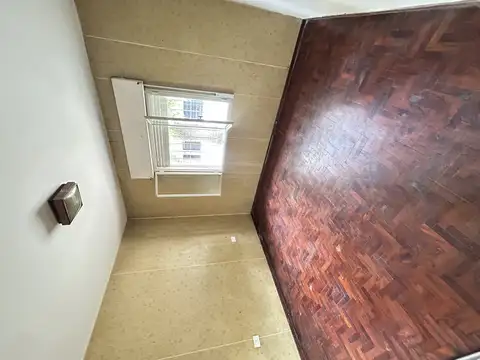 Depto Tipo Casa 4 ambientes con 1 baño
