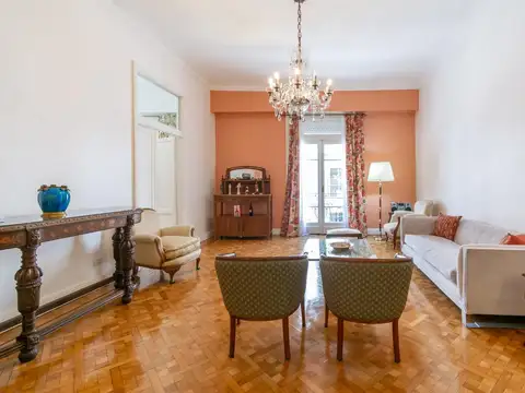 Departamento 5 ambientes con 4 baños