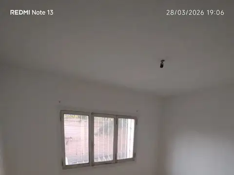 Casa en Alquiler con 1 cochera