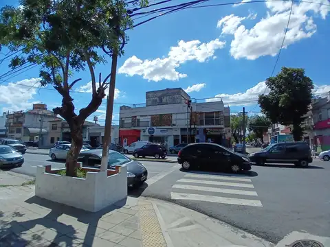 Local - Venta - Argentina, General San Martín - Presidente Peron 6005