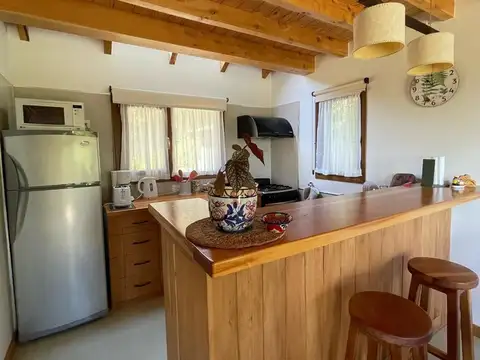 Casa en Alquiler con 1 cochera