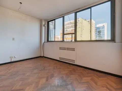 Oficina en Venta 61 años