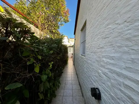 Castro Barros 2621