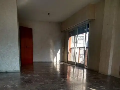 Departamento en Venta en Flores, USD 240.000