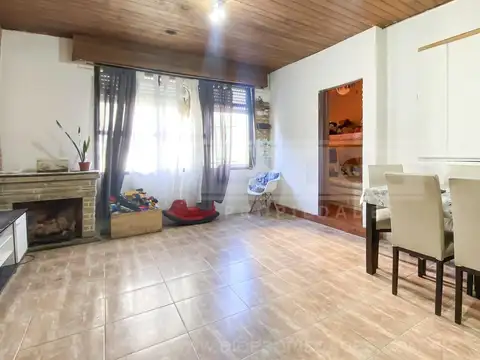 Depto Tipo Casa en Venta de 2 ambientes