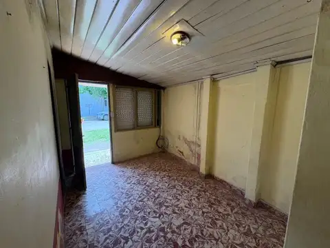 Iwanowsky 507 , Piso 0