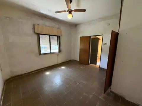 Iwanowsky 507 , Piso 0