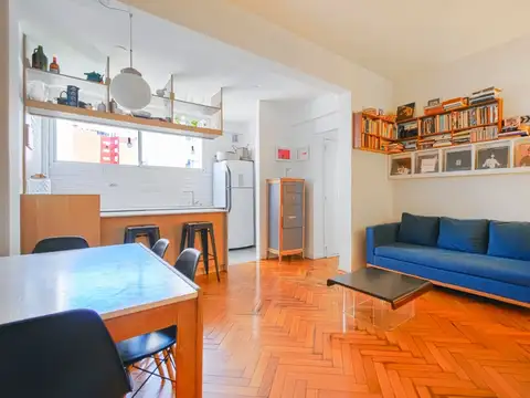 Avenida Luis María Campos 300