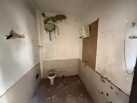 Depto Tipo Casa 7 ambientes con 2 baños