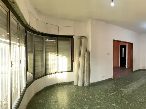 Depto Tipo Casa en Alquiler de 2 ambientes