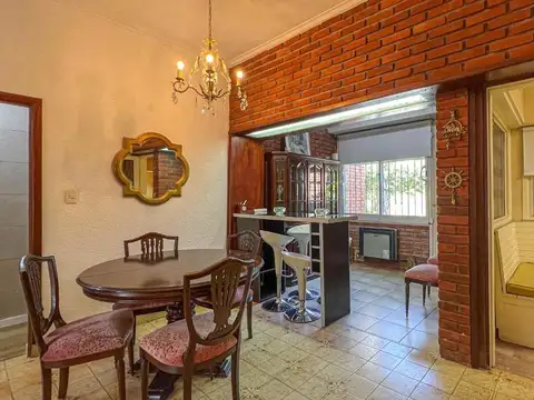 Casa en Venta con 1 cochera