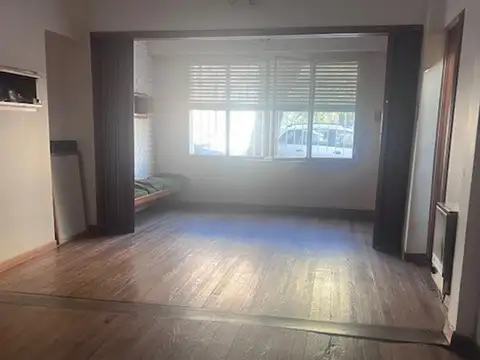 Casa en Venta en Liniers, USD 180.000