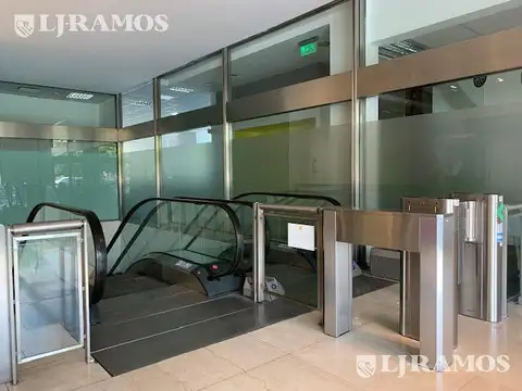 Alquiler de oficina de 2750 m2 en Olivos