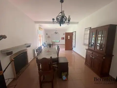 La Espuela 2700