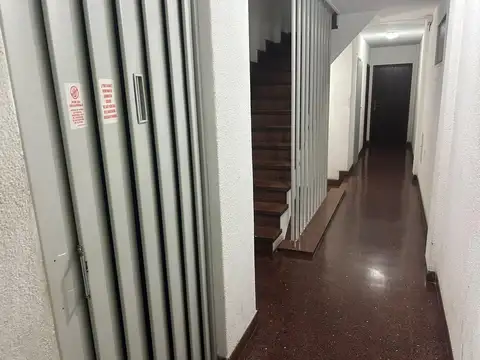 Departamento 5 ambientes con 2 baños