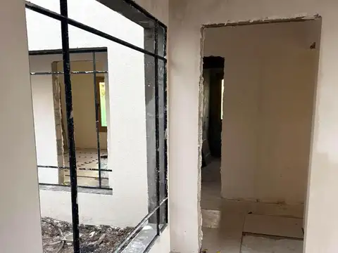 Casa 7 ambientes con 3 baños