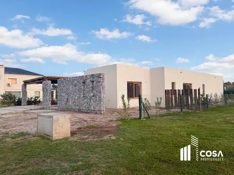 Casa 7 ambientes con 3 baños