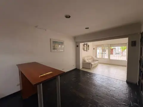 Depto Tipo Casa en Alquiler de 1 dormitorio