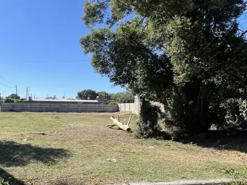 Terreno - Venta - Argentina, Fighiera - SARMIENTO 747