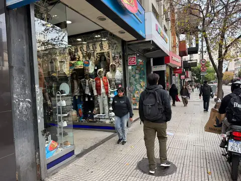Av. Corrientes al 2700