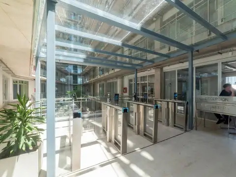 OFICINAS EN VENTA ETAPA II - RIO ARRIBA 4° PISO