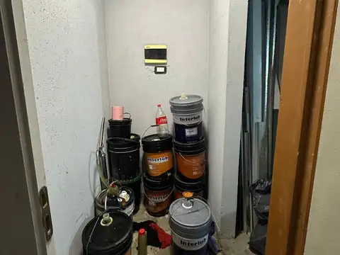 Castro 1100