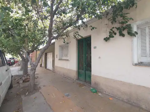 Casa a refaccionar. Alem y belgrano, Capital