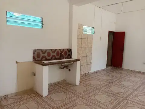 Local en Alquiler en Presidencia Roque Saenz Peña, $ 450.000