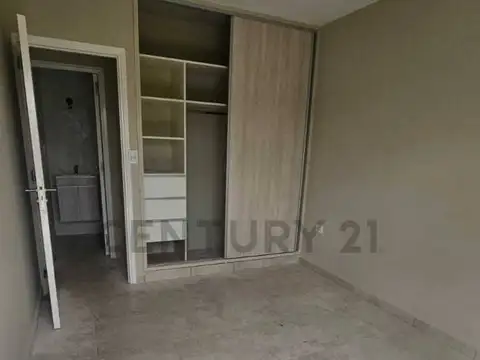 Coronel Dorrego 178 100, Piso 2