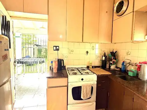 Casa en venta apta a crédito en Monte Grande Centro