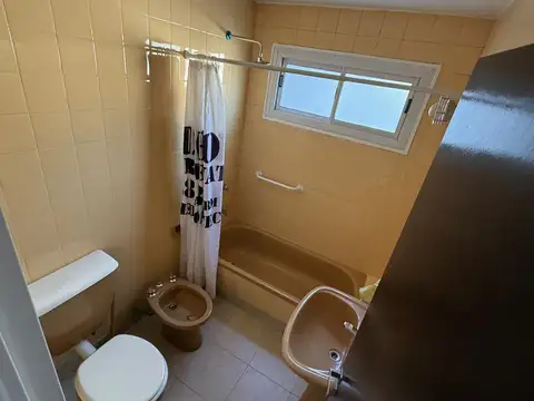 DEPARTAMENTO - ALQUILER - COLEGIALES - 2 AMBIENTES - BALCON