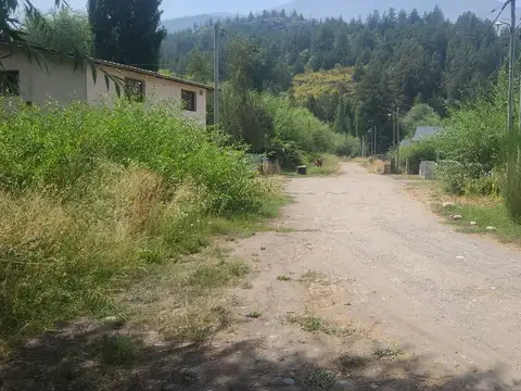 LOTE CENTRICO en  B° Las Chacras El Bolsón
