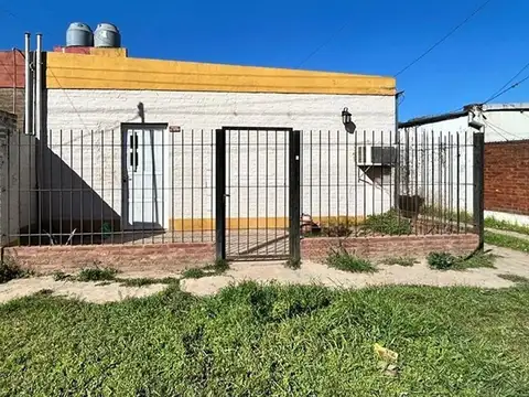 SE VENDE CASA - MARTÍNEZ 3751 (PH)