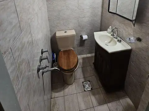 Depto Tipo Casa en Venta de 4 ambientes