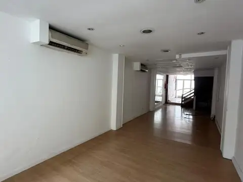 Local en Alquiler en Centro, USD 1.200